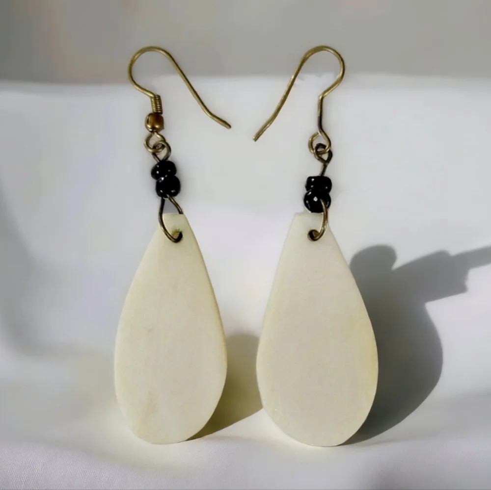Vintage Lucite Dangling Beaded Pierced Earrings